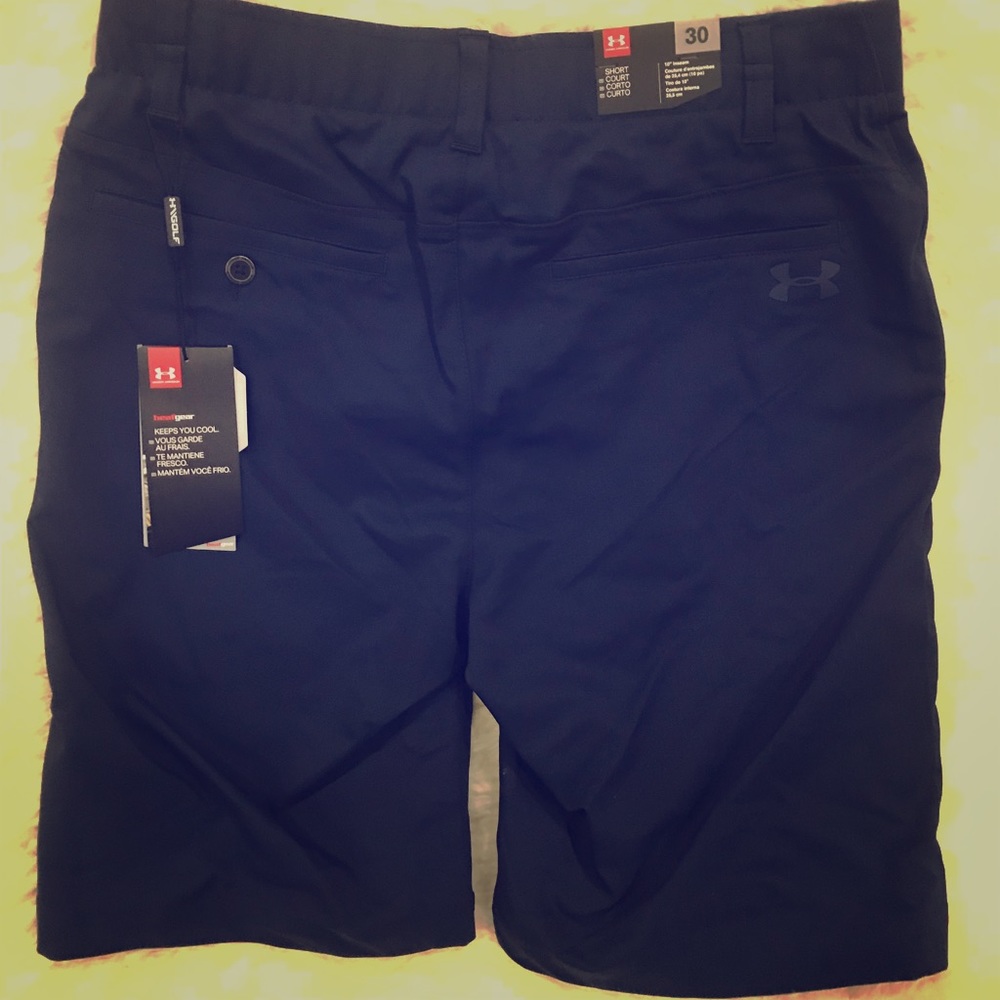 Under Armour Men’s Shirts Size 30 NWT
